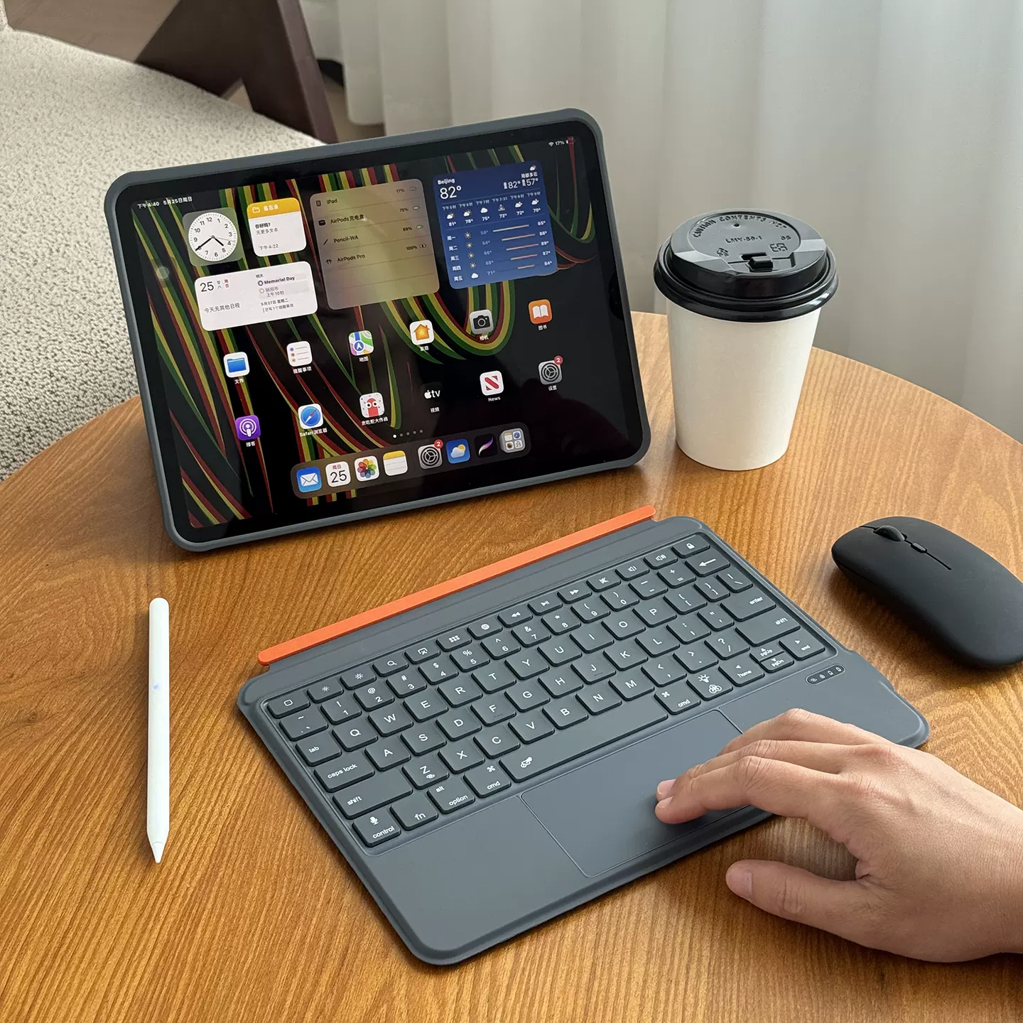 适用苹果ipadair7蓝牙键盘保护套a6妙控支点壳.平板5磁吸防弯便携