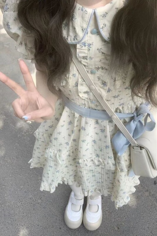 Summer Cute Youthful Loli-Style Soft Girl Doll Collar Floral Dress for Petite Women, Waist-Cinching Sweet Slimming Dress Summer Cute Youthful Loli-Style Soft Girl Doll Collar Floral Dress for Petite Women, Waist-Cinching Sweet Slimming Dress