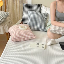 抱枕被子冬季加厚两用二合一靠枕办公室可穿午睡毯子车载靠垫秋冬