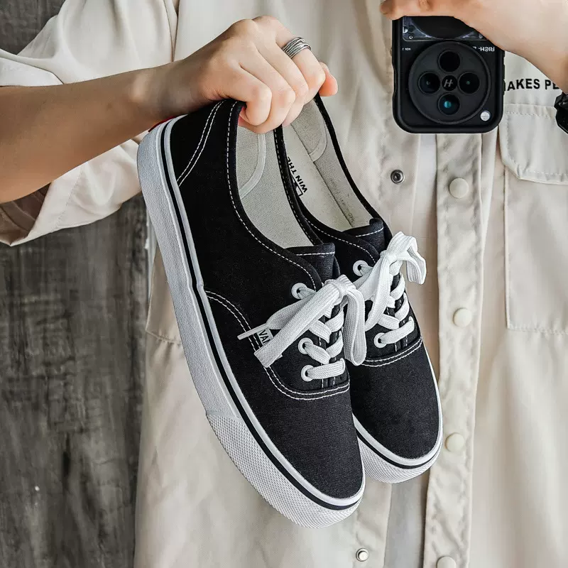 兜川2026春秋季新款低帮板鞋潮鞋子百搭情侣休闲鞋学生帆布鞋男鞋