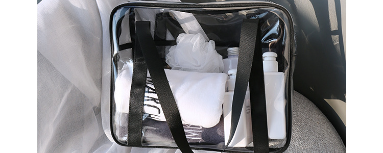 Transparent PVC Tote Bag Large Capacity Waterproof Zippered Jelly Bag Foldable Storage Handbag in use