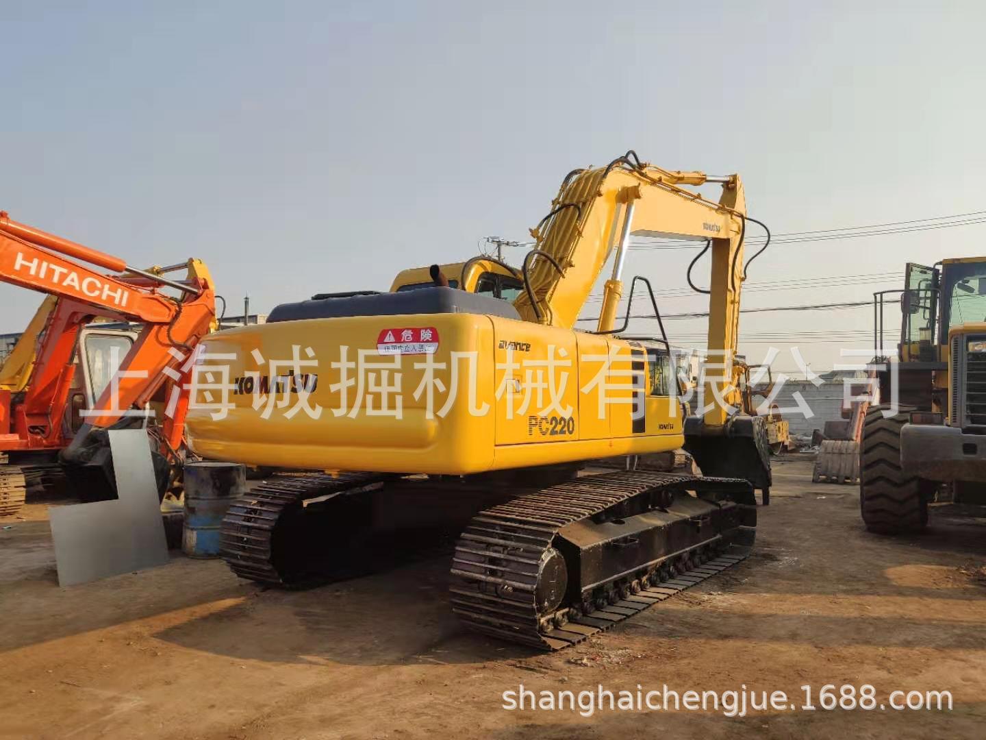 出售挖掘机  小松pc220-6二手小松挖掘机