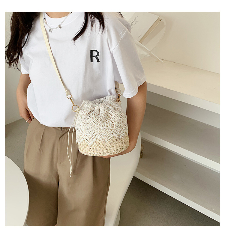 Women's Small Pu Leather Straw Solid Color Flower Fashion Cylindrical String Bucket Bag display picture 4