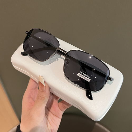 Photographic color-changing sunglasses for men, driving sunglasses for men, retro fishing driving polarized sunglasses, large face slimming