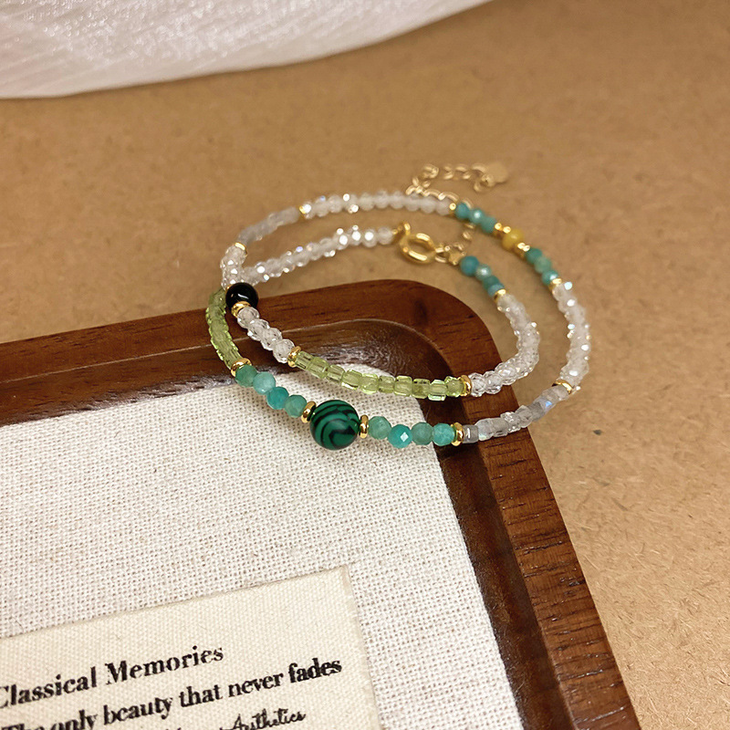 Brazalete con cuentas multicapa de cuentas de mijo de estilo bohemio para niñas, estilo étnico de verano, lujo ligero, joyería de mano retro de nicho