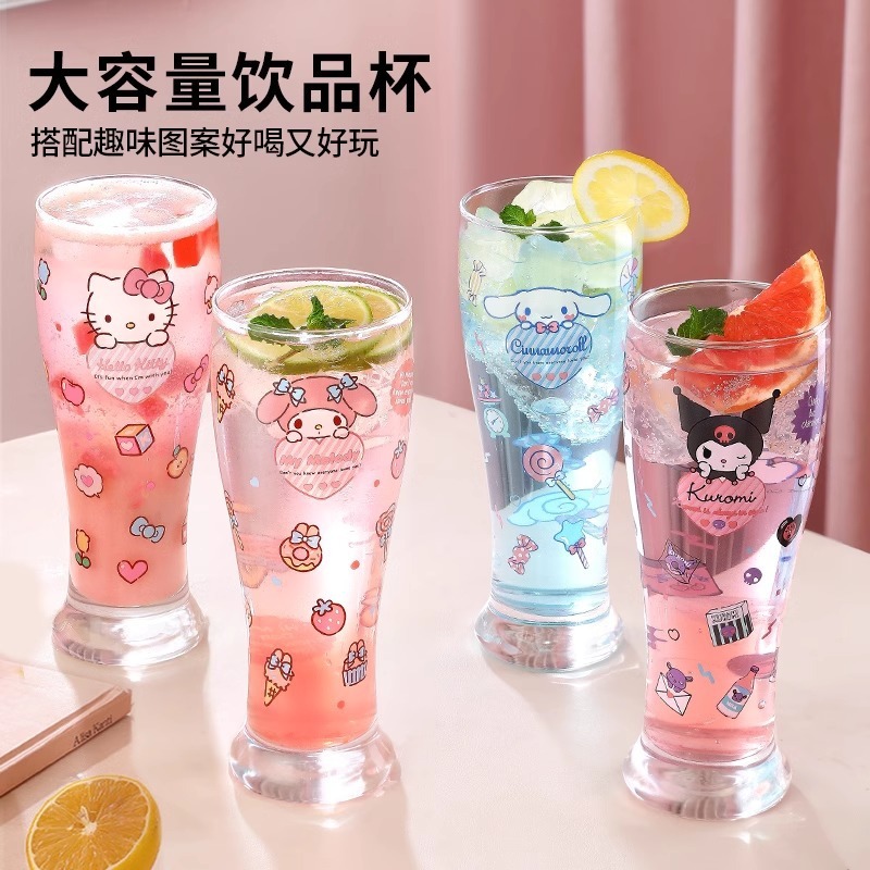 サンリオ ガラスカップ 女の子用 高見え 家庭用ドリンクカップ 大容量 ミルク ジュース ビール ドリンクカップ M|undefined