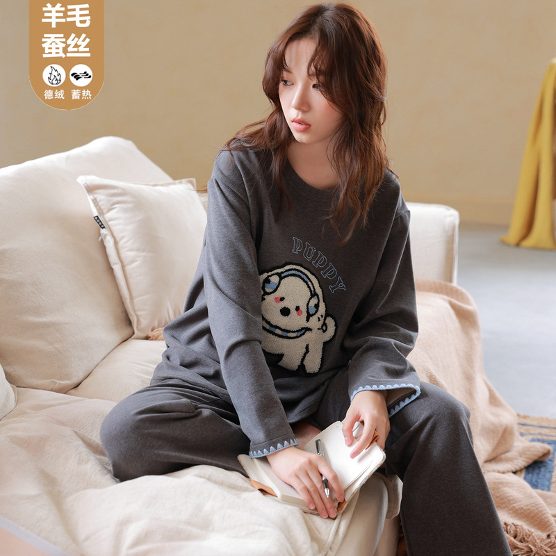 Pajamas Autumn and Winter Women's Silk Wool German Velvet Thickeneded Long-Sleeved Round Neck Heat Storage Warm Pullover Cartoon Home Clothes
