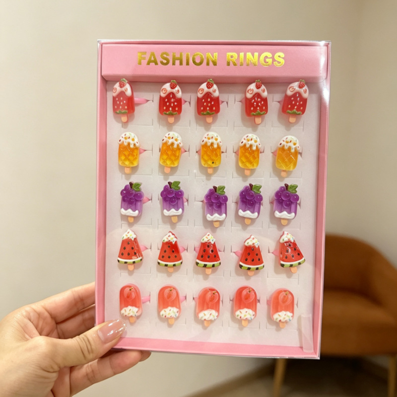 Anillo de flores de dibujos animados para niños transfronterizos 50 anillos de plástico esmerilado abierto en caja regalo de cumpleaños jardín de infantes