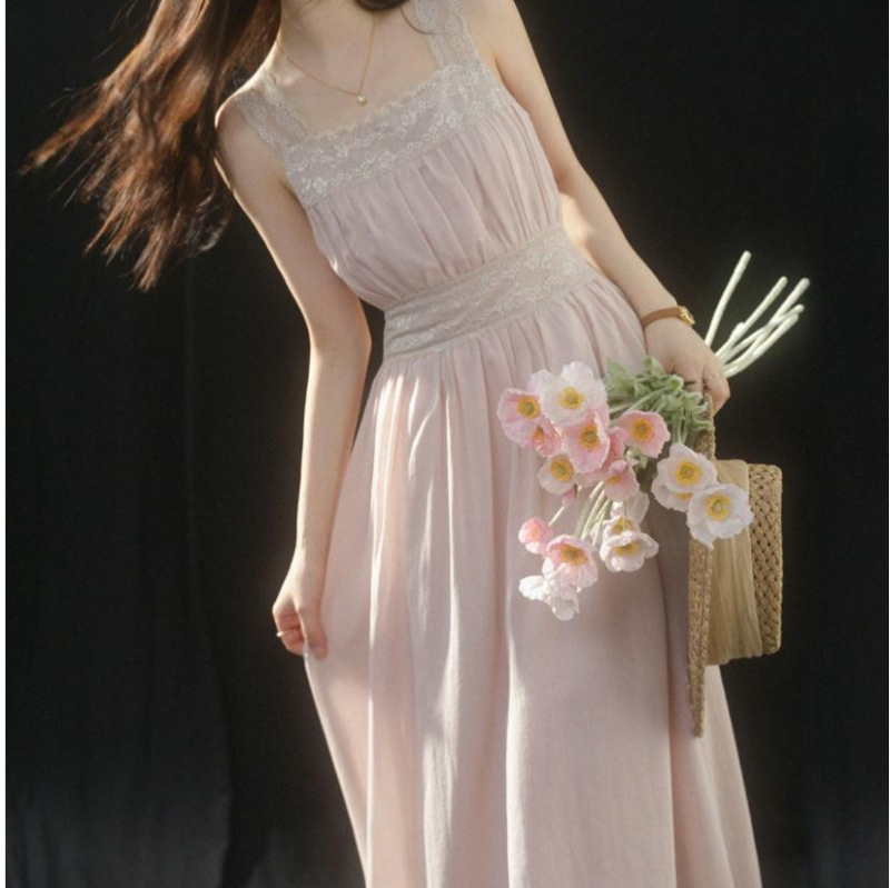 Sleepybunny Pink Square-Neck Lace Suspender Dress for Women Summer French Style Small Waist A-Line Long Dress Sleepybunny Pink Square-Neck Lace Suspender Dress for Women Summer French Style Small Waist A-Line Long Dress
