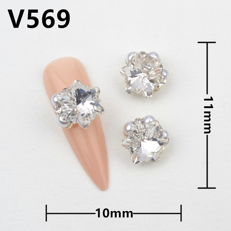 v569