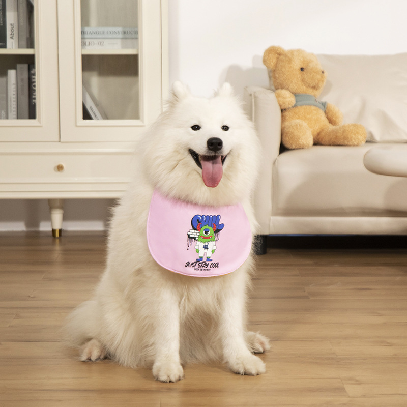 Verano al por mayor impermeable gato babero multifuncional Samo PET babero mediano y grande perro babero