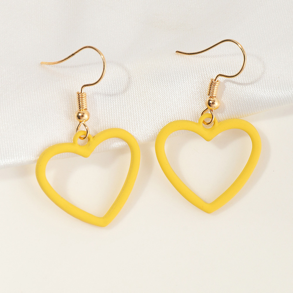 Boucles D'oreilles Simples En Forme De Coeur De Couleur Unie En Gros display picture 5