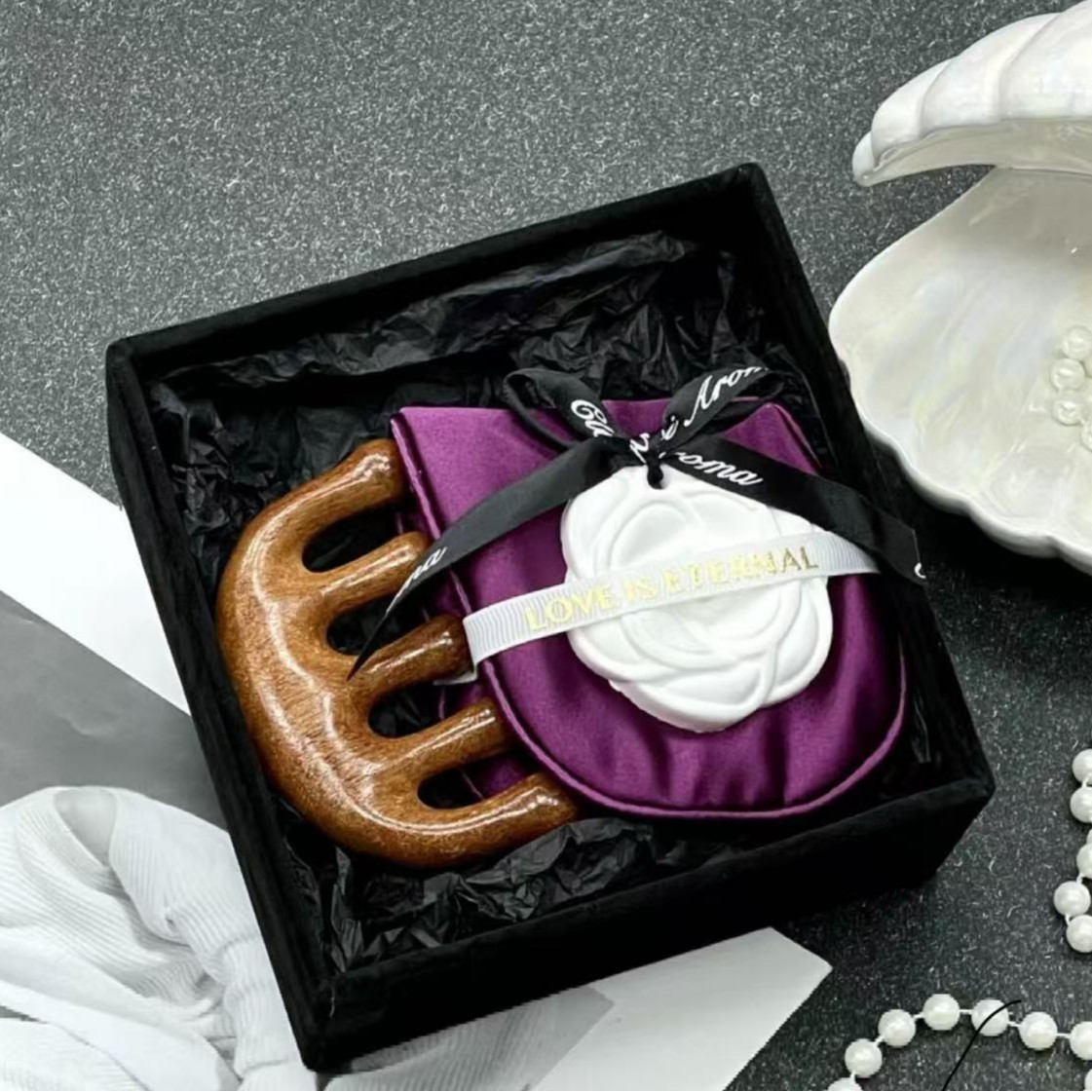 패키지 A (아이마스크 + 향걸이 + 마사지 빗)