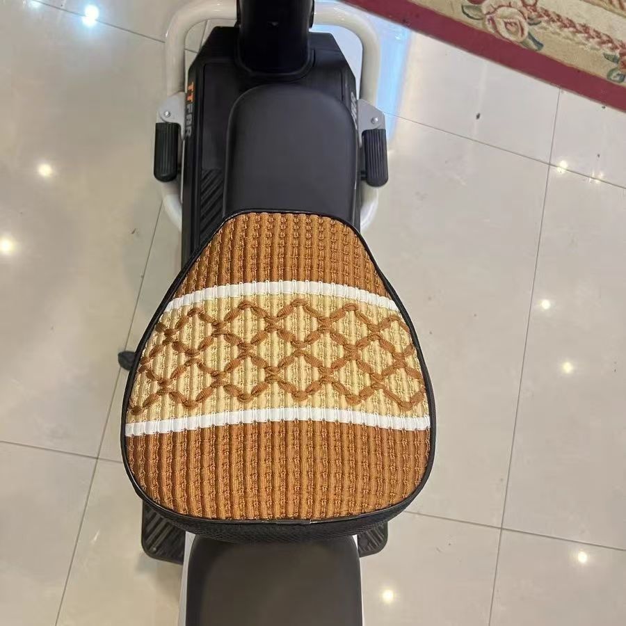 cubierta de cojín de automóvil eléctrico protector solar ventilable coche de batería grueso aislamiento térmico y cubierta de asiento resistente al desgaste de verano de hielo tranvía cubierta de cojín