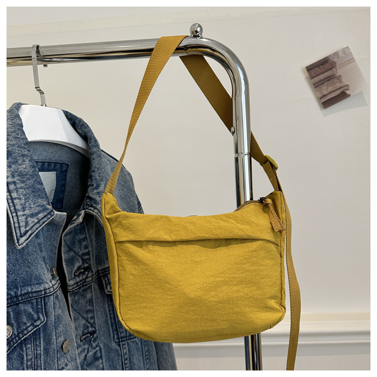 Internet celebridad personalizada moda simple especial todo partido bolsa de color sólido bolso de las mujeres diario casual moda crossbody bolso de hombro