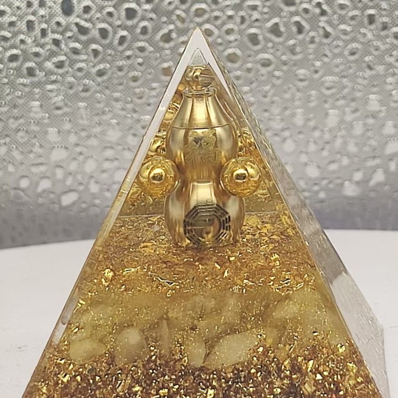 现货黄水晶八方纳福葫芦吸金金字塔能量塔树脂摆件家居摆件厂家|undefined