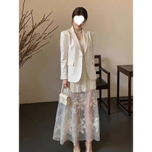 春季新款感轻奢小香风白色西装外套蕾丝白色连衣裙两件套女