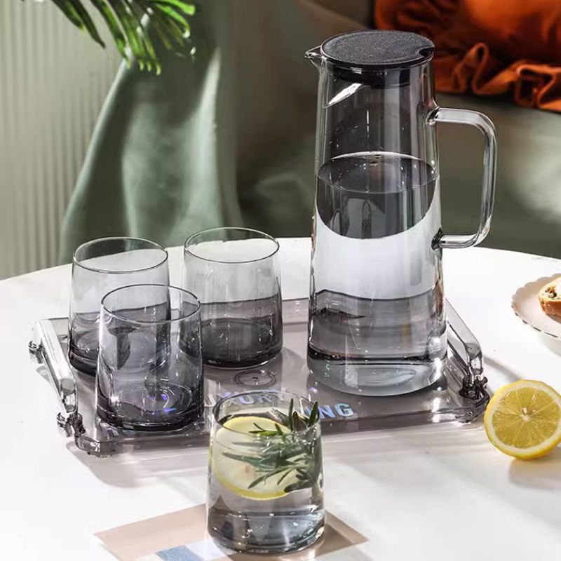 냄비 1개와 컵 4개 [트레이 포함]