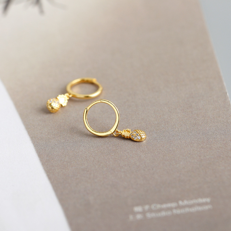 2021 New CrossBorder European and American Ear Clip Affordable Luxury Fashion Diamond PineappleShaped J Fashion Simple Stud Earrings Ear Clip Accessoriespicture6