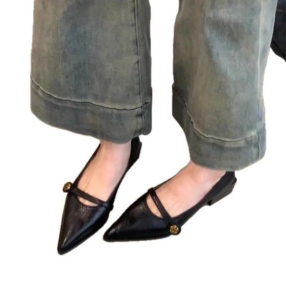 Sheepskin Version ~ Retro Shallow Mouth High Heels Women's Camellia Buckle Thick Heel Single Shoes Pointed Elegant Mary Jane Shoes