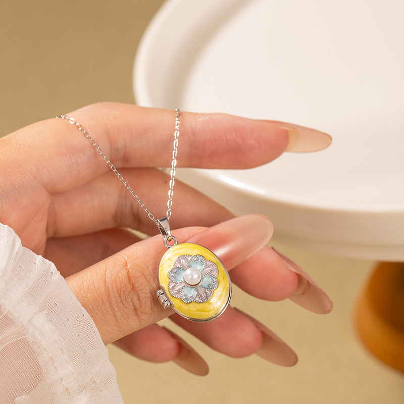 타원형 브랜드 꽃목걸이-옐로우