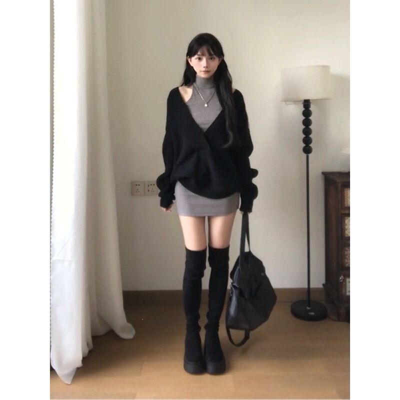 2026 new Korean-style high-end outfit: a knitted sweater set for early autumn, paired with a fitted skirt 2026 new Korean-style high-end outfit: a knitted sweater set for early autumn, paired with a fitted skirt