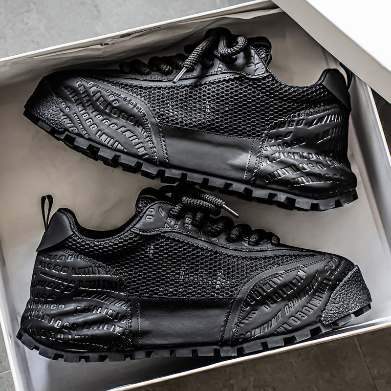 Zapatos de hombre de estación europea, malla de verano, zapatos de red huecos transpirables, zapatos deportivos para correr casuales, zapatos de moda de papá blanco pequeño de suela gruesa