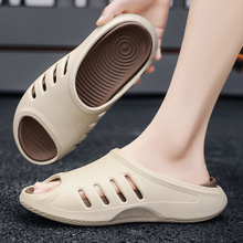 һ����Ь��ʿ����羳��óEVA�ɲ�ж���׷����Ҿ���Ь�⴩����Ь