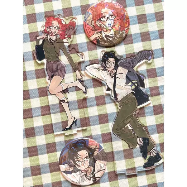 The person who cares is not a boy. Peripheral goods: Koga Miyuki, Ozawa Ayaka, badges, acrylic stands, homemade