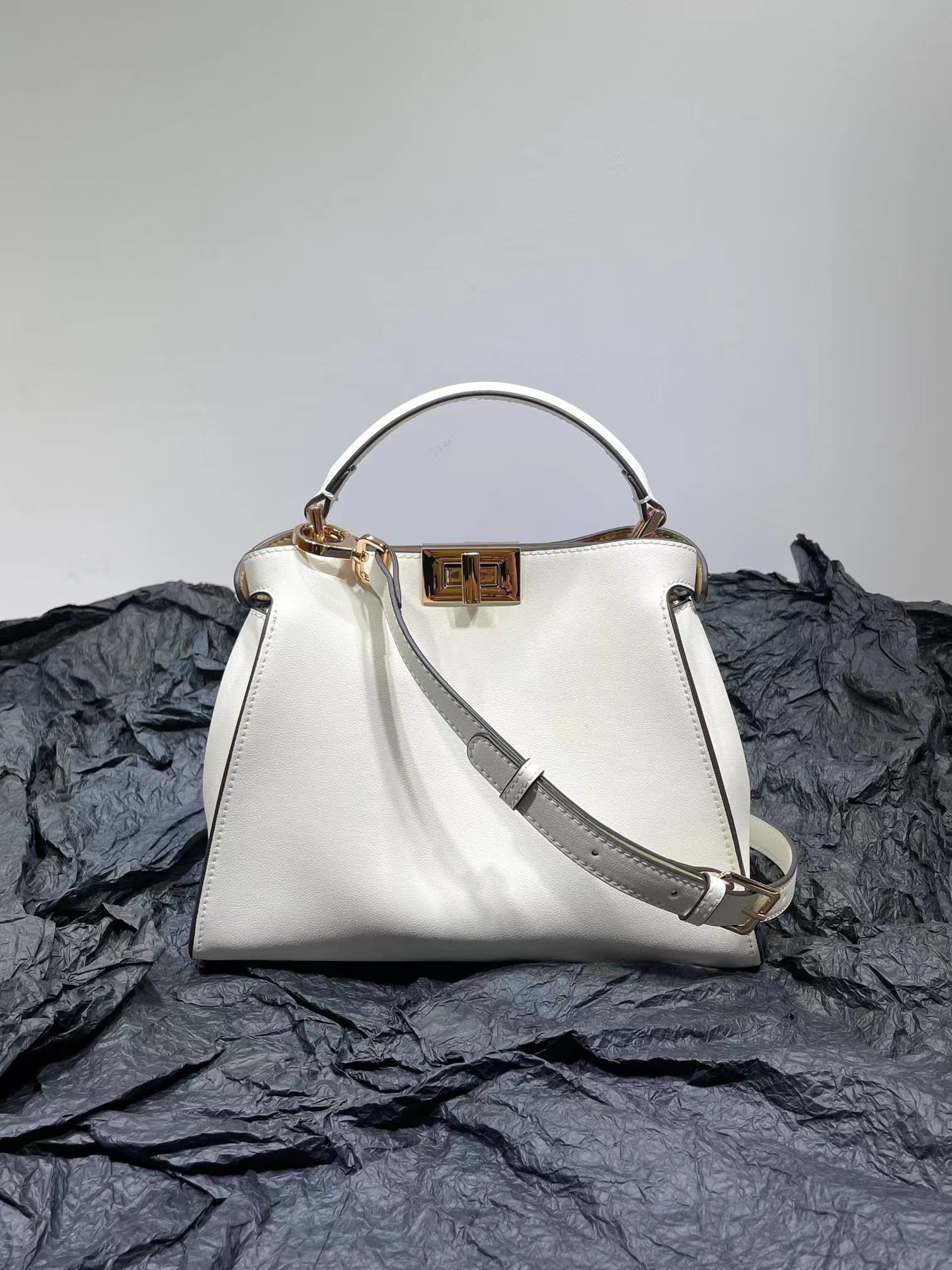 2023 New Classic Genuine Leather Cat Bag Handbag Shoulder Crossbody Bag For Women With Lock Cowhide Leather Purse - Thumbnail 7