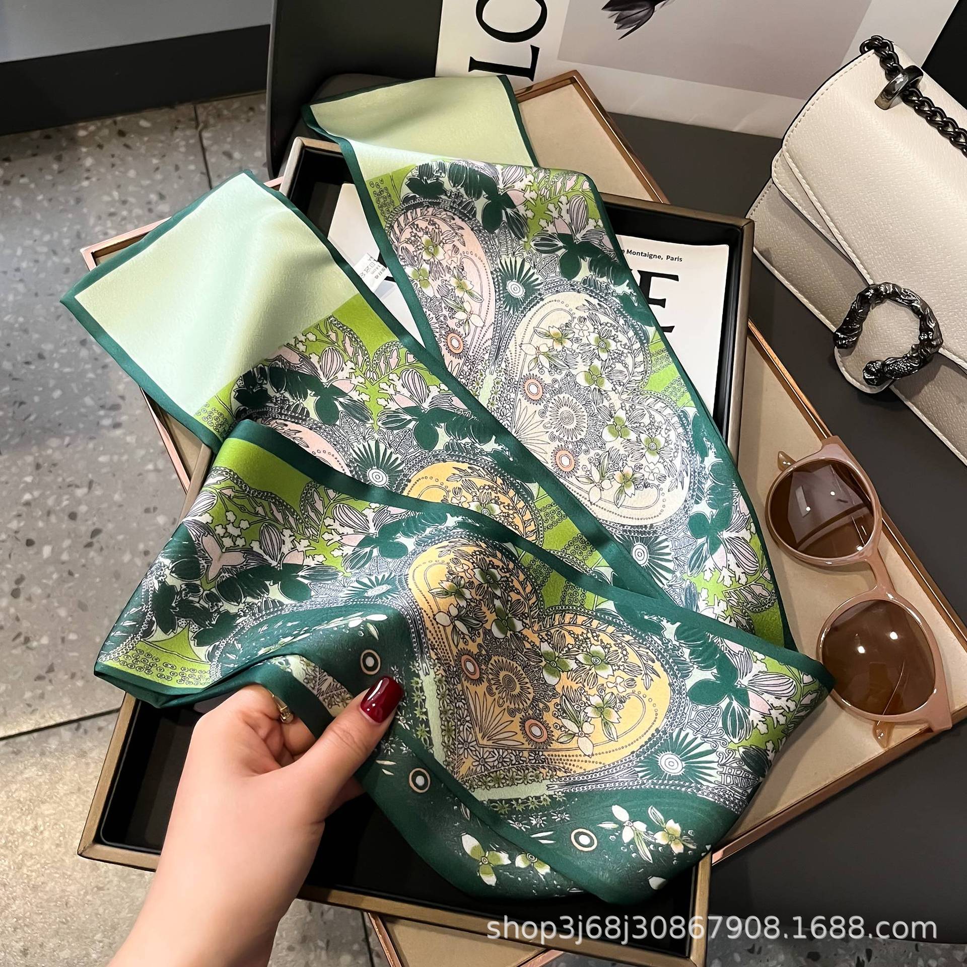 5 No. 28 pájaros y flores