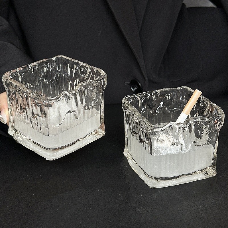 Cenicero de vidrio de patrón glacial para extinguir el humo, nicho de alta calidad, decoración creativa del hogar, cenicero de cigarros