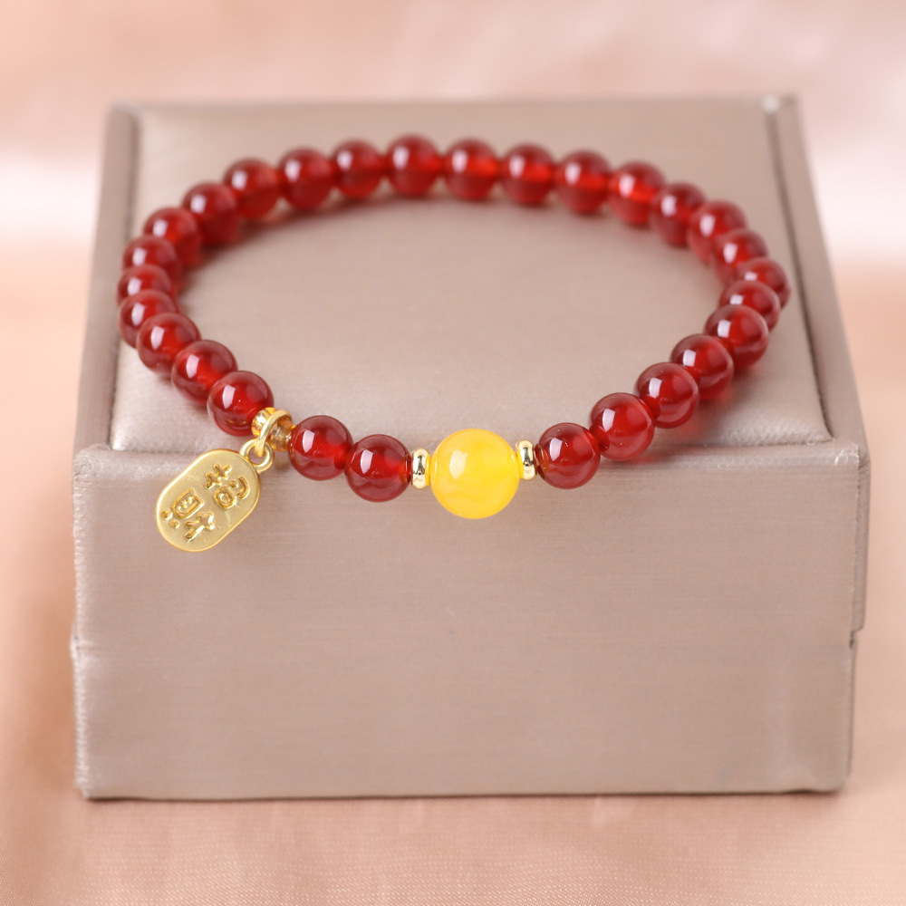 Brazalete de cuentas de ágata rojo para mujeres lujoso ligero delicado de alta sensación joyería de mano de verano colgante de mano