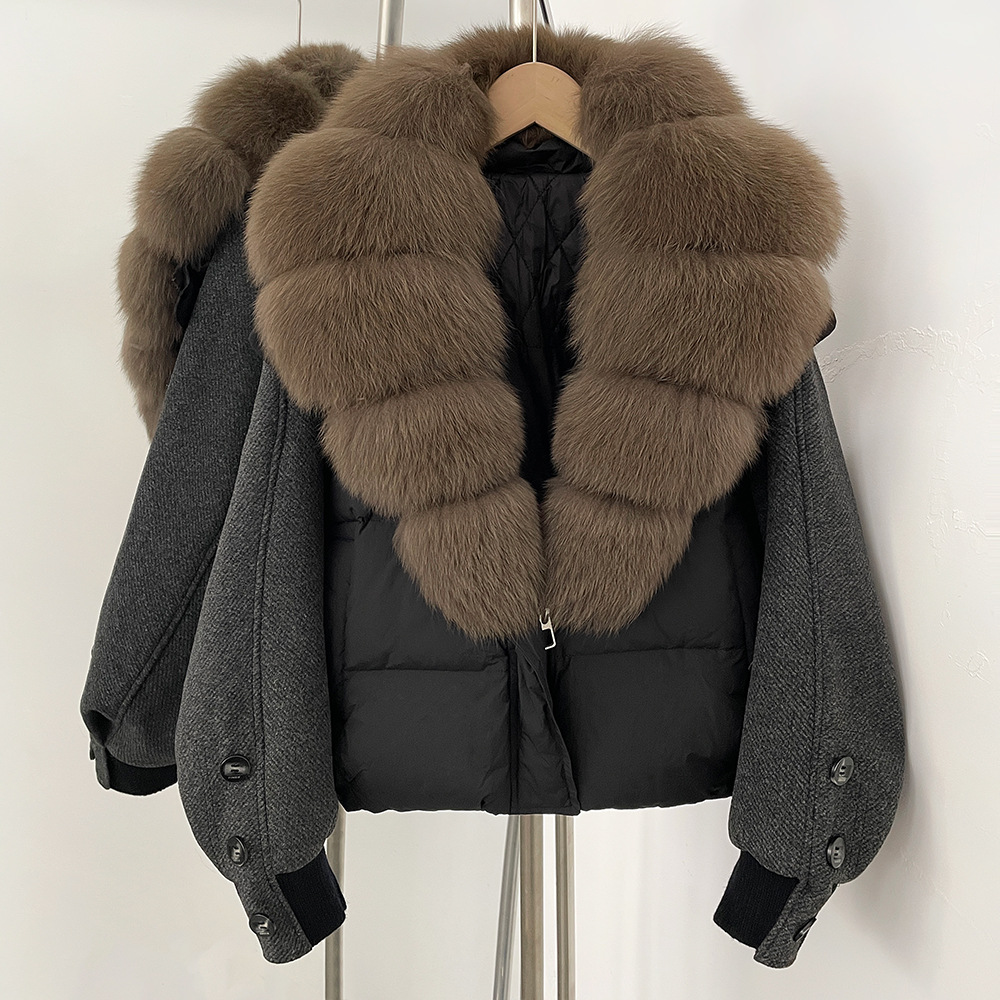 독특한 스플라이싱, 매우 멋진 스플라이싱 그레이 쇼트 폭스 라지 퍼 칼라 다운 재킷, 여성용 겨울 하이엔드 디자인 재킷