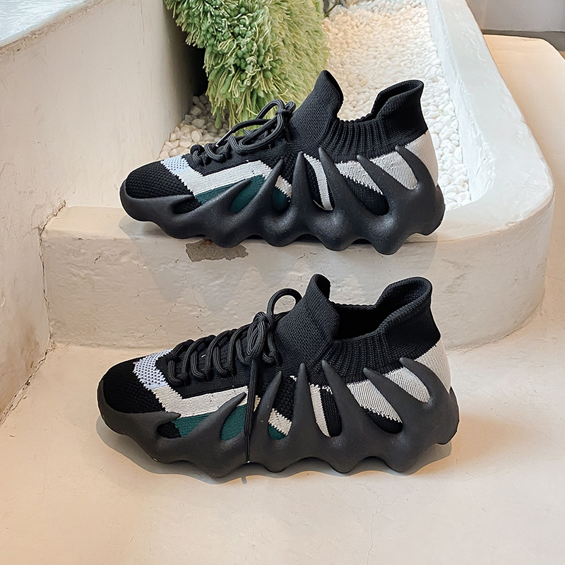 Zapatos de mujer de pez octopatas 2024 nuevo verano delgado transpirable ligero zapatos de mujer tela de vuelo casual zapatos deportivos de carrera