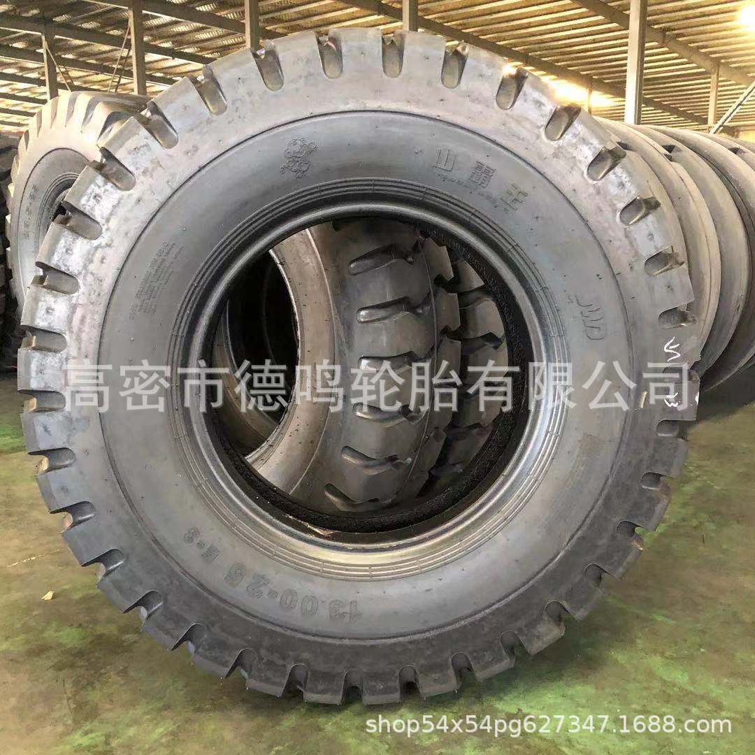 Suministro de fábrica 1300-25 mina neumático de coche de cuerpo ancho 13.00-25 neumático de ingeniería