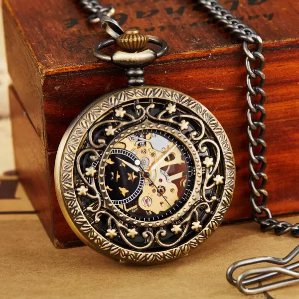 Five-pointed Star Hollow Carved Hollow Flip Semi-automatic Mechanical Pocket Watch Vintage Pocket Watch Male and Female Student Pocket Watch