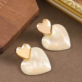 耳钉;耳环;戒指