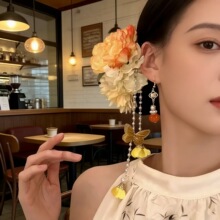 ɽ��������͡�m�����������Sɫ����������K�l�AŮ��߅�A���L�l�