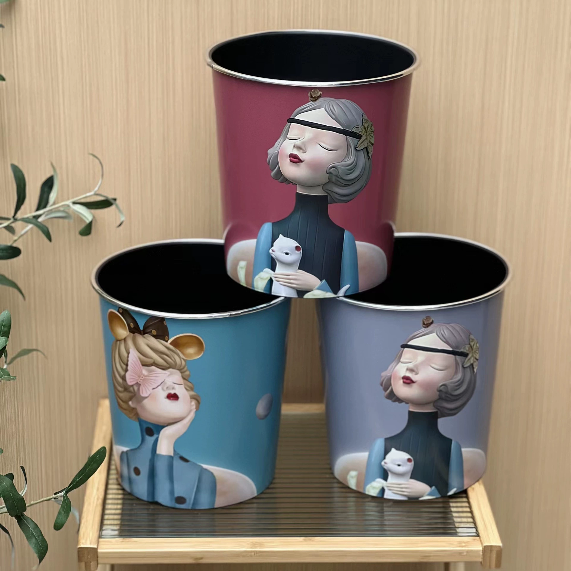 Большая пластиковая милая модная cartoon-санитарная урна для домашнего использования