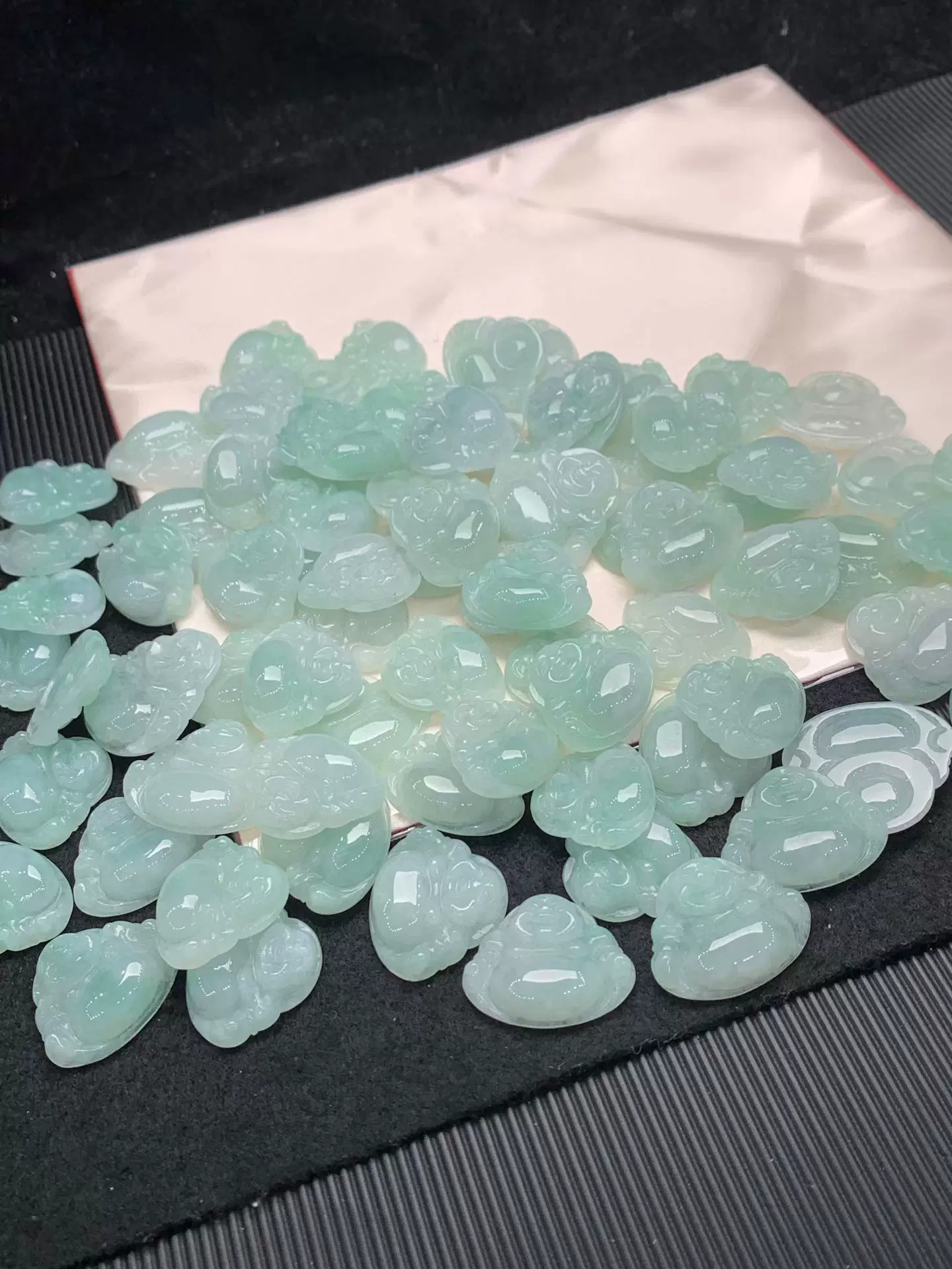 天然缅甸玉翡翠A货观音佛吊坠男女款玉石弥勒佛挂件饰品直播热销