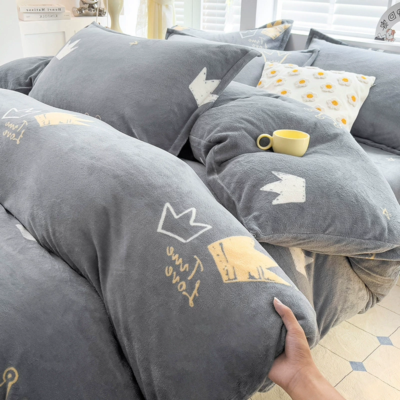 Набор из молочного стеганого одеяла один кусок зимнего кораллового стеганого одеяла 150x200 двухстороннего 230 бархата утолщенный простыни набор из четырех частей