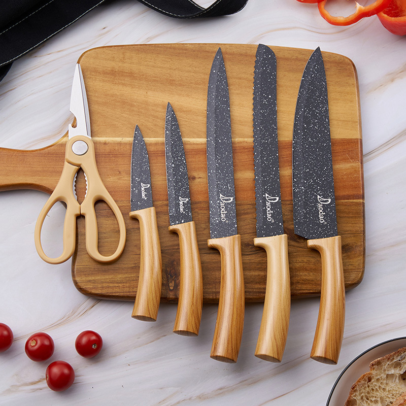 Comercio exterior europeo y americano en stock Yangjiang traje de cuchillo mango de grano de madera 6 piezas cuchillo de cocina conjunto cuchillo con soporte de cuchillo