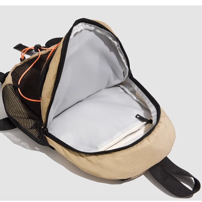 Bolsas para niños coreanos, bolsas de montaña al aire libre, mochila de viaje casual, mochila de jardín de infantes para niños y niñas.