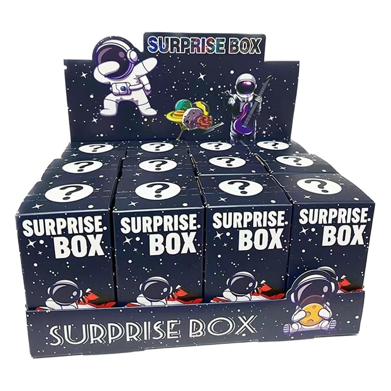 Caja ciega caja vacía al por mayor caja de astronauta coche colgando anime modelo de zapato hecho a mano llavero caja ciega caja de embalaje pequeño lote