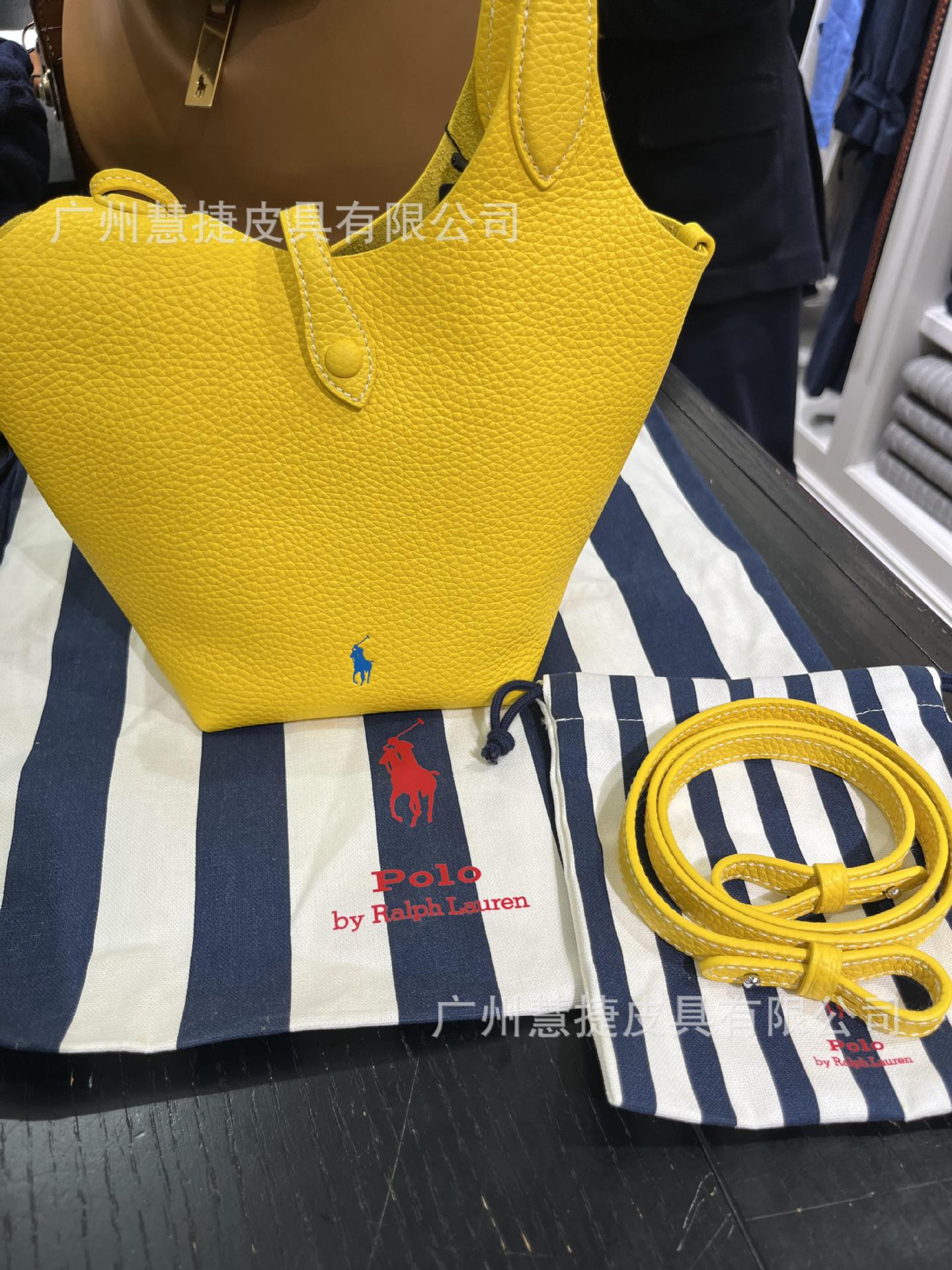 Chicken yellow-light yellow