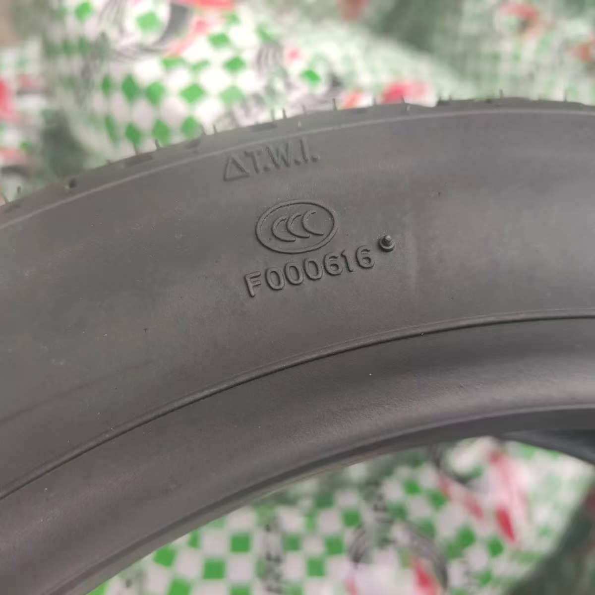 120 70-12 Tires Motorcycle Tires Electric Vehicle Tires Vacuum Tires Scooter Tires Off-Road Tires