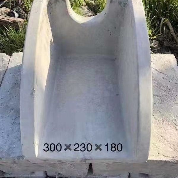 A安康商洛西安铜川渭南混凝土水簸箕预制水簸箕厂家直销