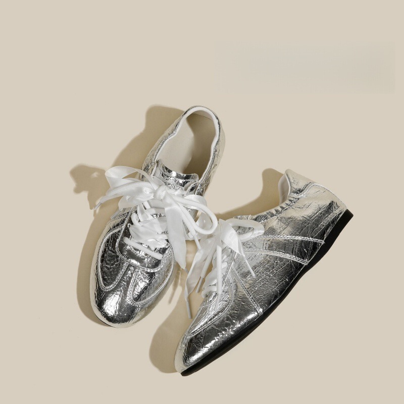 Ballet-Style Training Shoes for Women 2026 New Model White Sneakers with Hidden Height Increase, Very Stylish and Versatile Shoes Ballet-Style Training Shoes for Women 2026 New Model White Sneakers with Hidden Height Increase, Very Stylish and Versatile Shoes
