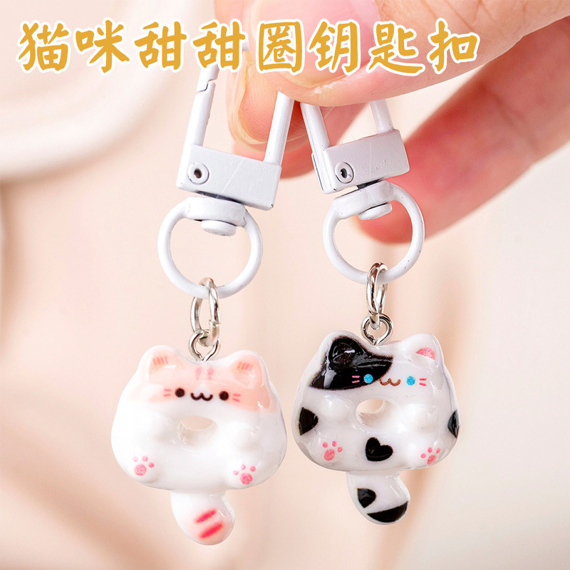 Cute Cat Donut Keychain Artificial Mini Cartoon Kitten Food Toy Headphone Bag Pendant for Children